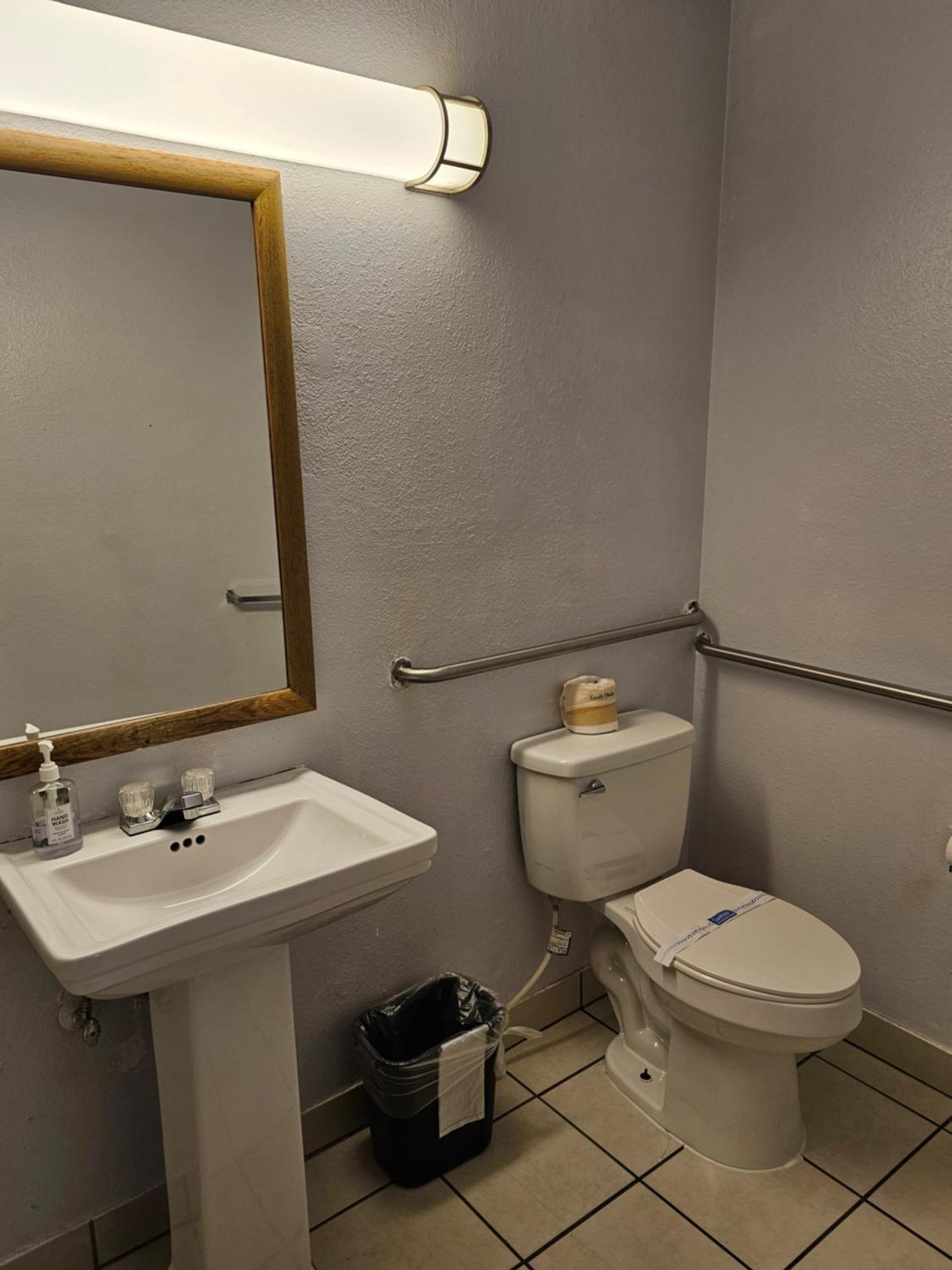 Sumner Motor Inn Dış mekan fotoğraf